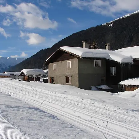 Bed & Breakfast Alter Hof Davos